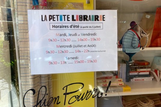 Ça sent les vacances !! Nouveautés, sorties format poche et horaires d'été